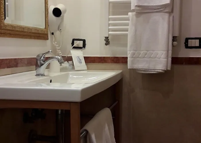 Otel Quadrifoglio By Mancini 3*