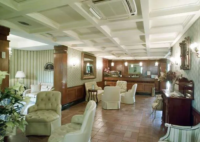 Hotel Quadrifoglio By Mancini Roma