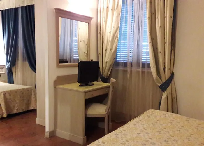 Otel Quadrifoglio By Mancini 3*