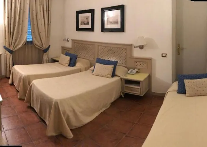 Otel Quadrifoglio By Mancini 3*